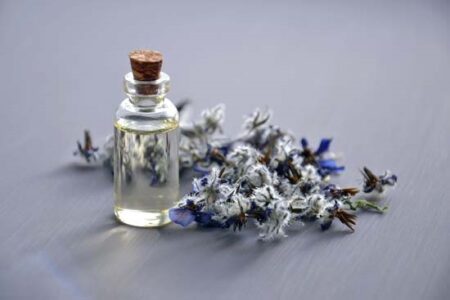 An Introduction to Essential Oil Scents